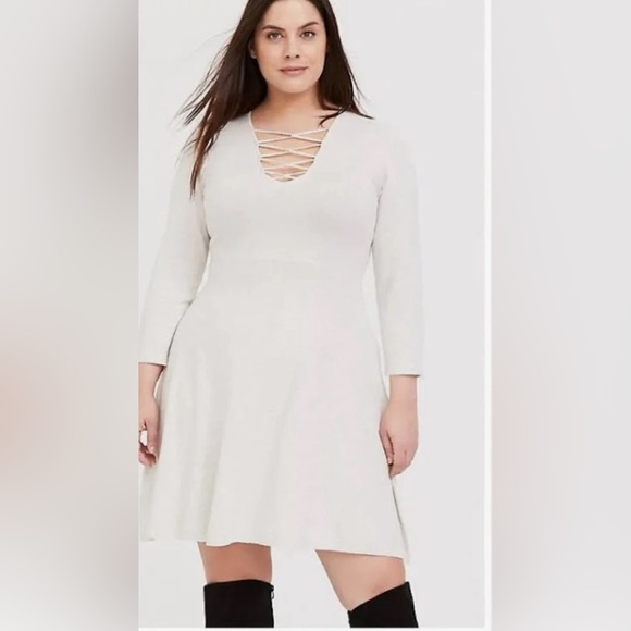 Torrid Dresses & Skirts - Torrid oatmeal Lattice Sweatshirt Dress